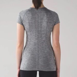 Lululemon Swiftly Tech Short Sleeve Crew